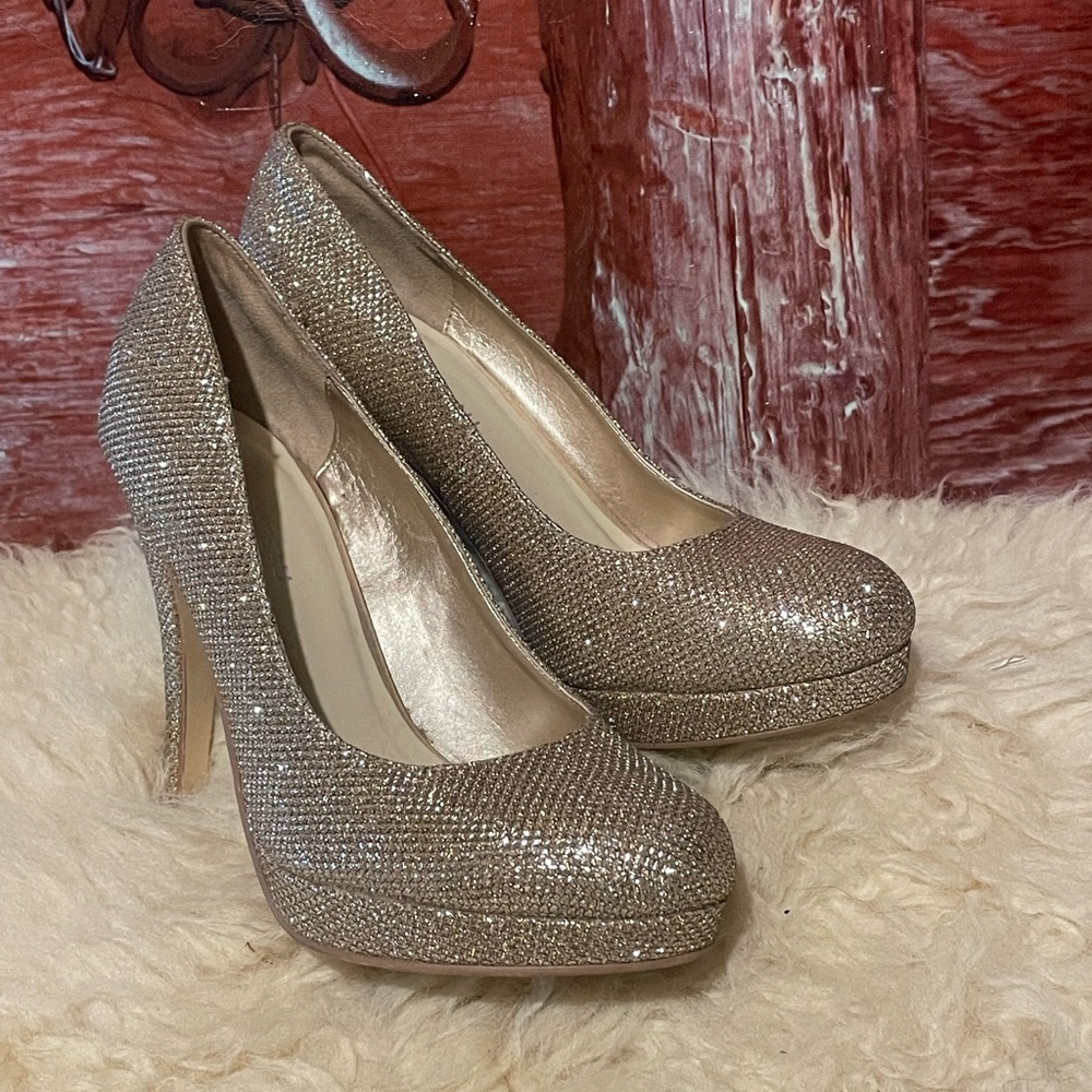 Le Chateau sparkly shoes